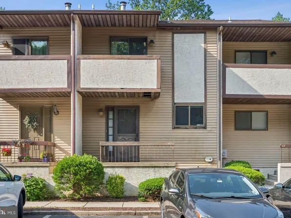 47 Mara Ct, Cherry Hill, NJ 08002