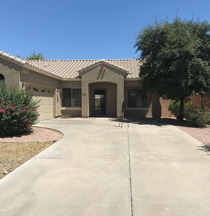 1st image of 1286 E Bluebird Dr