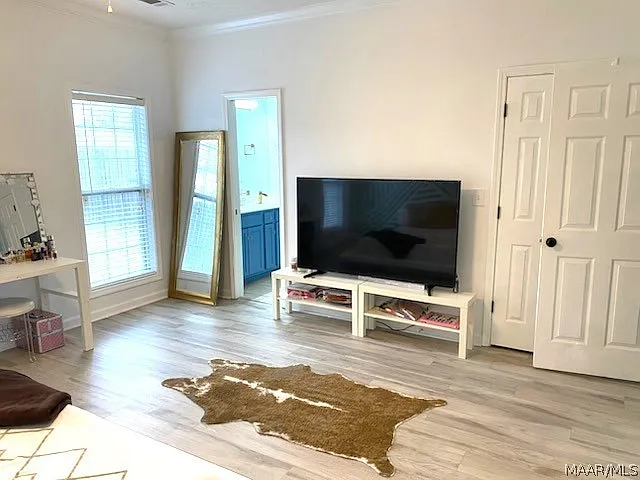 6963 Sandfield Dr — Photo 14