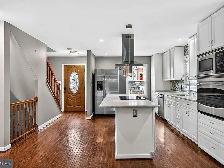 16611 Geddy Ct — Photo 13