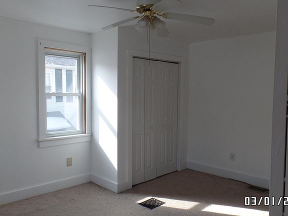 5th image of 1630 W Southern Ave S