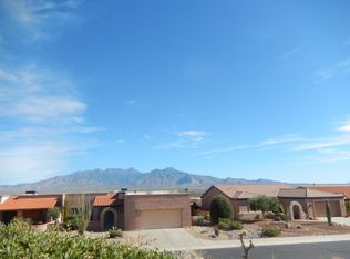 4939 S Prairie Hills Dr, Green Valley, AZ 85622