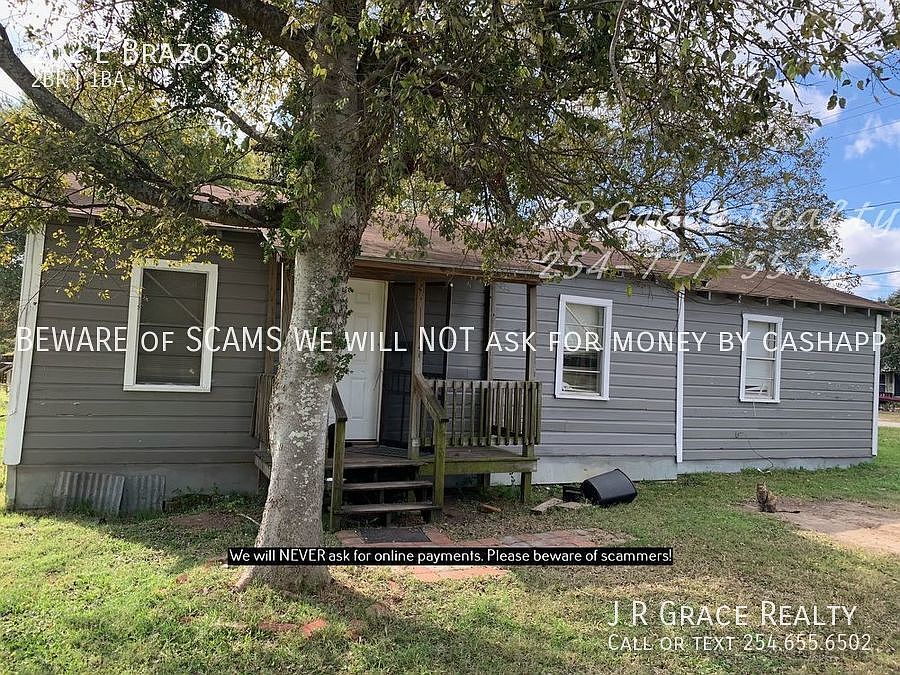 1st image of 202 E Brazos St