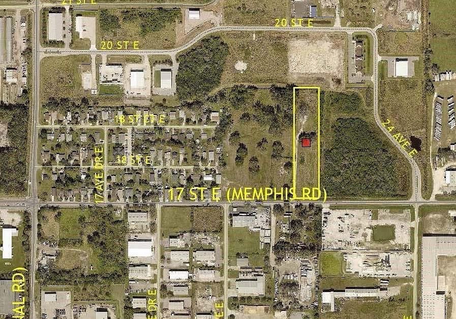 1st image of 2124 17th St E