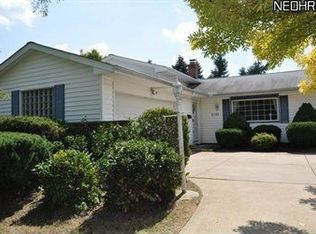6380 Ridgebury Blvd, Mayfield Heights, OH