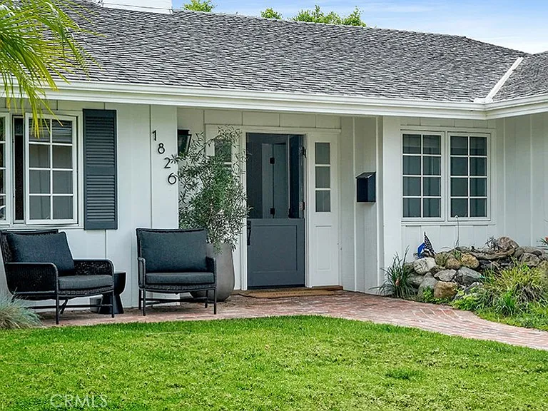 1826 Buttonshell Ln — Photo 43