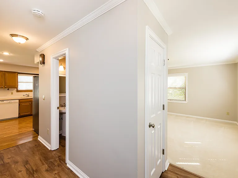 5558 Parker Hill Ln #1 — Photo 6