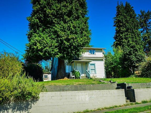 2nd image of 1228 5th Ave SE
