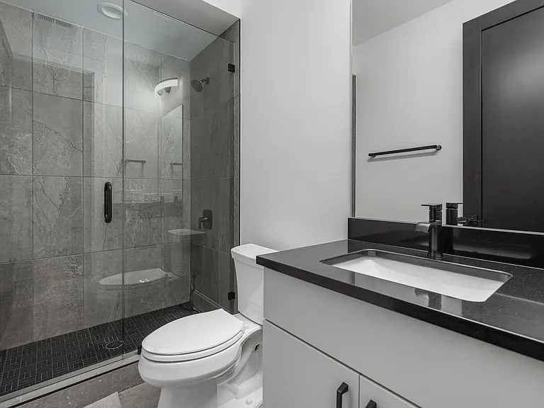 10119 Laurier Ln — Photo 56