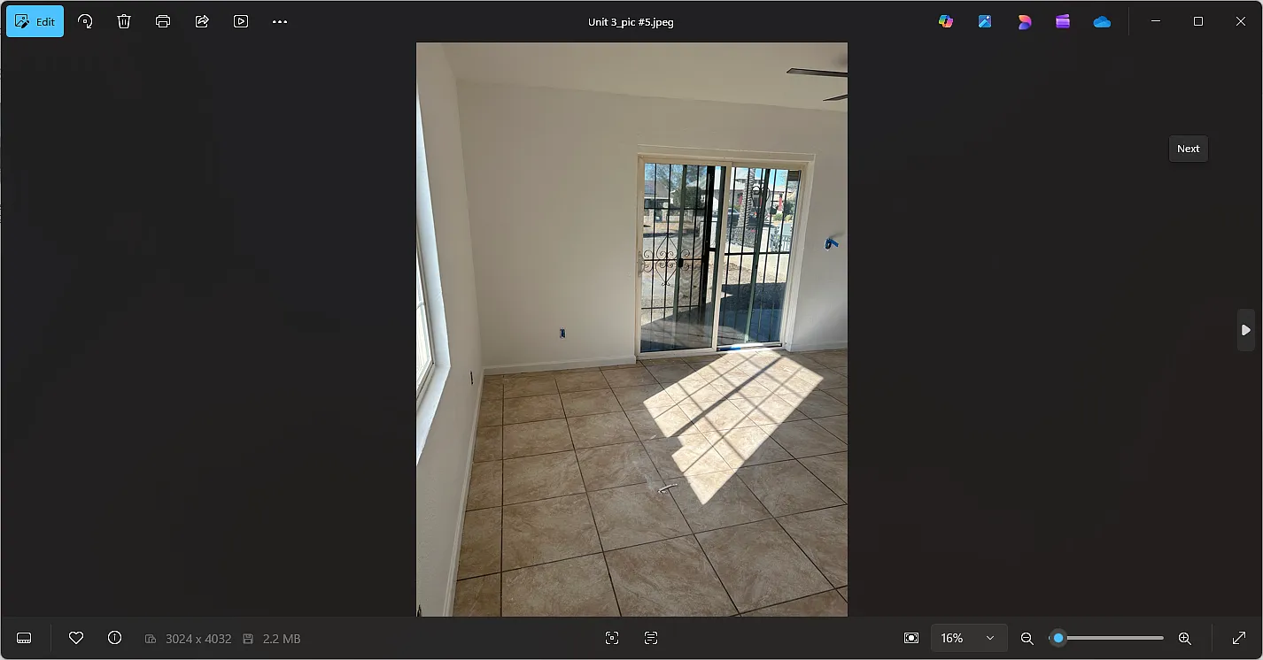 2 bed, 900 sqft, $1,400 — Photo 2