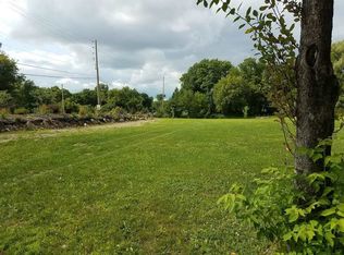 16 Stoney Beach Rd, Oshkosh, WI 54902