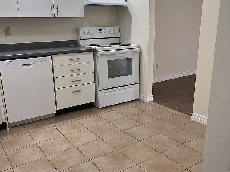 260 Leacock Dr #101 — Photo 11