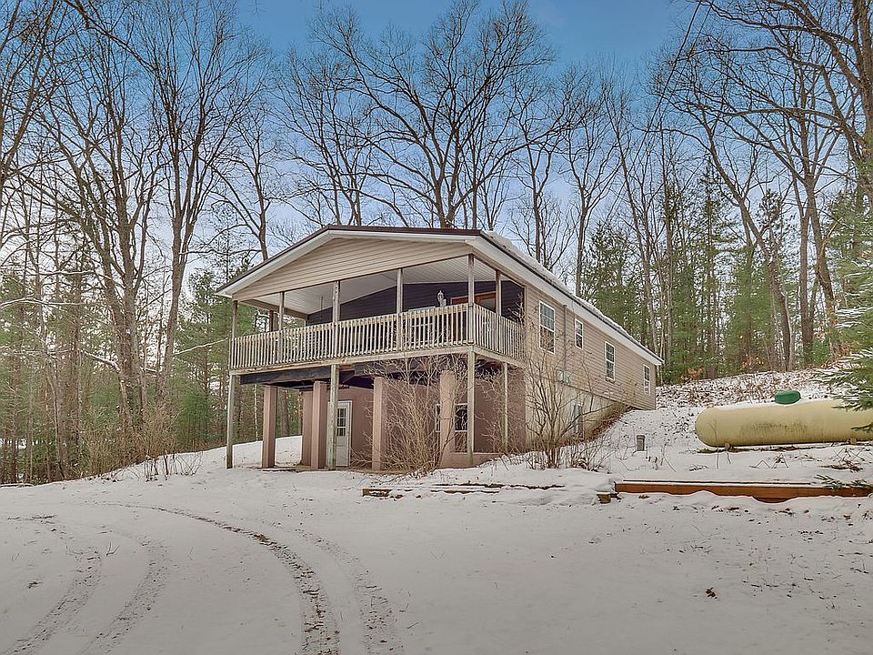 1st image of 249 NE Darwin Ave