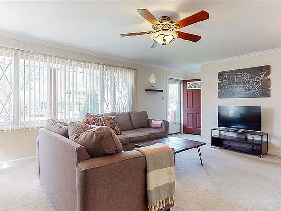 4th image of 2979 Archwood Pl