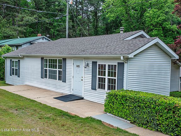 3rd image of 1485 Scott Rd