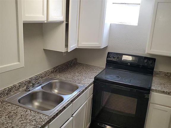 5th image of 3712 Avenue L