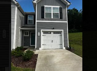 348 Sunny View Dr, Lebanon, TN 37090
