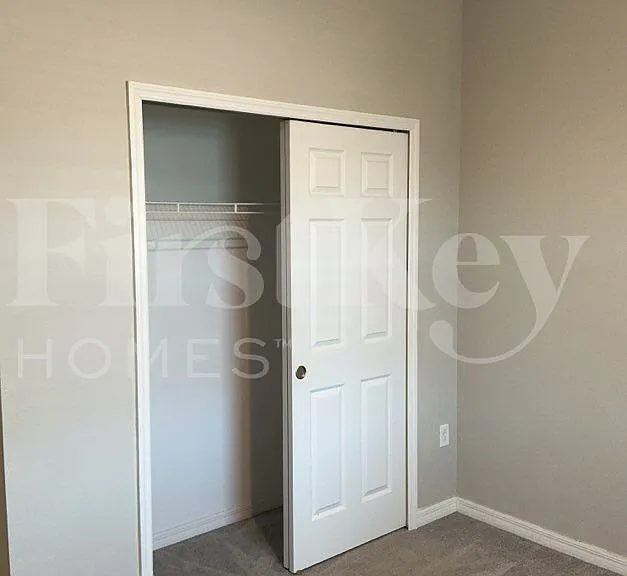 1218 Ponca Rd — Photo 8
