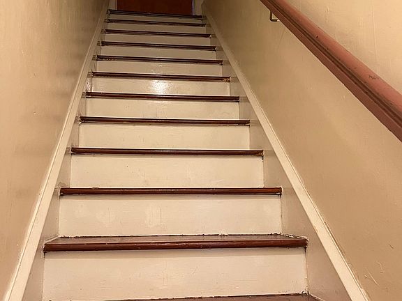 4th image of 515 Wolf St Floor 2