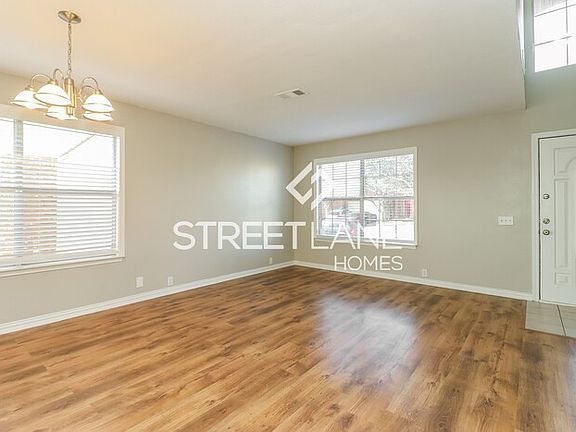 3rd image of 7019 Glenshire Dr