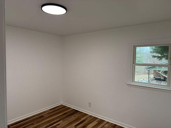 5th image of 1185 Afton Rd