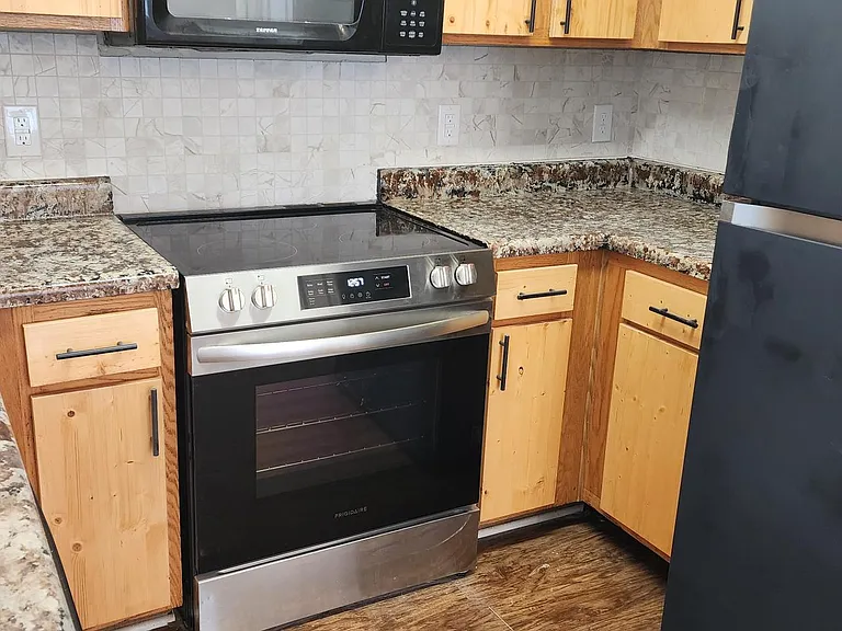 5426 Kassia Ln — Photo 18