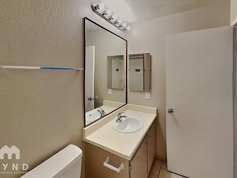 8600 W Charleston Blvd #2133 — Photo 7