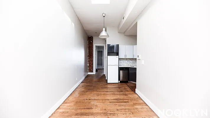 Rented by Nooklyn NYC LLC | media 6
