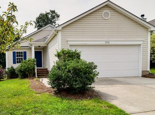 10506 Katie Creek Ct, Charlotte, NC 28213