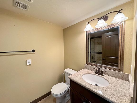 3rd image of 10114 Amber Ct #10114