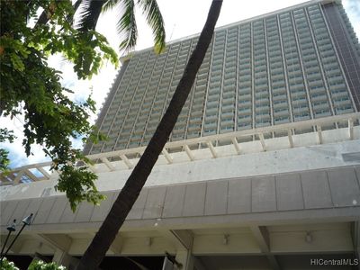 410 Atkinson Dr #1215, Honolulu, HI, 96814