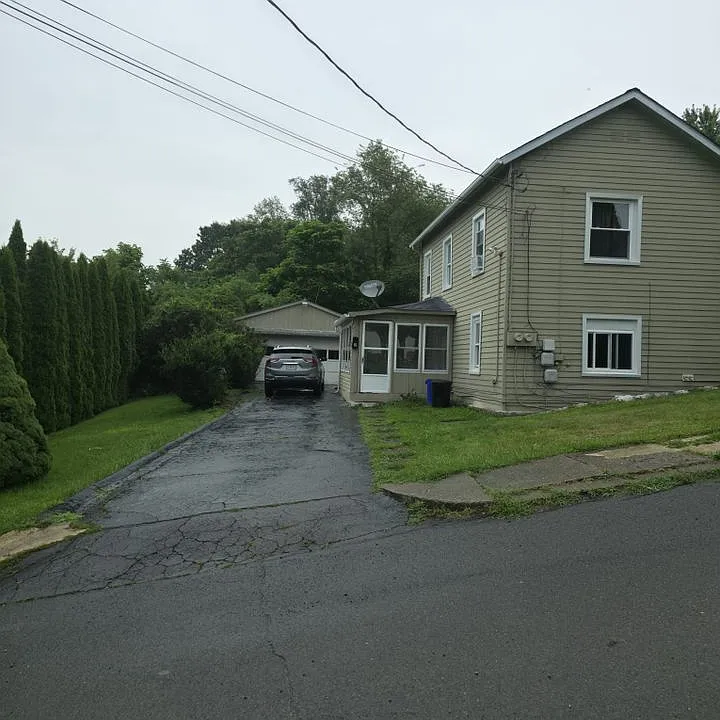 120 Union St #2