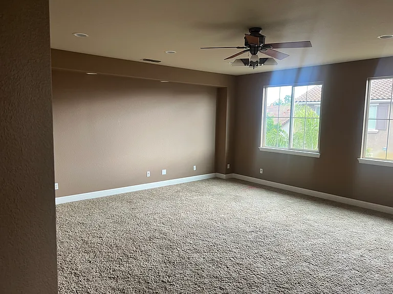 2205 Maloney Dr — Photo 13