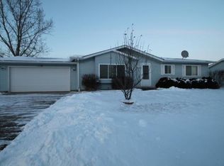 305 Belle Ave, Belleville, WI 53508