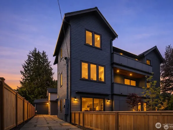 7062 Cleopatra Place NW, Seattle, WA 98117
