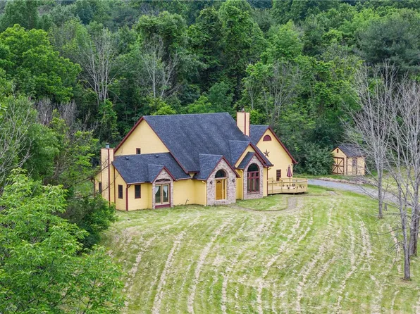 6799 County Road 34, Naples, NY 14512