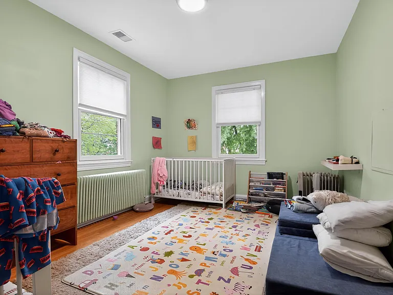 4825 Butterworth Pl NW — Photo 32