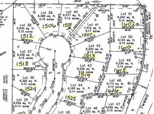 1513 SW Yucca Dr, Grants Pass, OR 97527