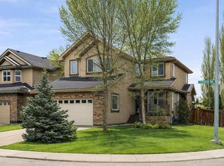 443 S Everbrook Way SW, Calgary, AB T2Y 0A6