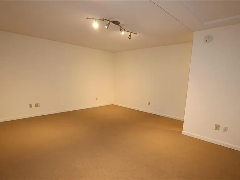 1248 Defoors Ct NW #7A — Photo 36