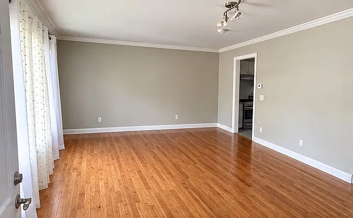 3 bed, $2,600 — Photo 1