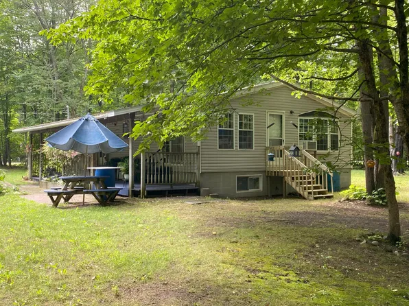 4621&4651 Long Lake Rd, Cheboygan, MI 49721