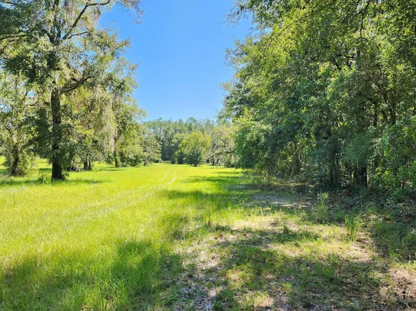 L7b3 73rd Rd, O'Brien, FL 32071