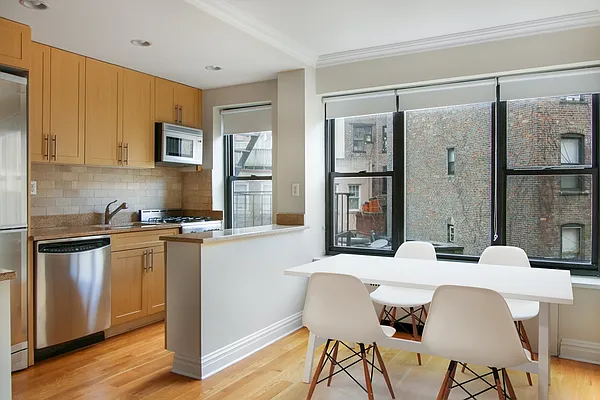 Rented by Stonehenge NYC LLC | media 3