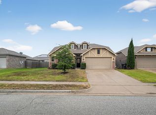 10903 N 120th Ave, Owasso, OK 74055