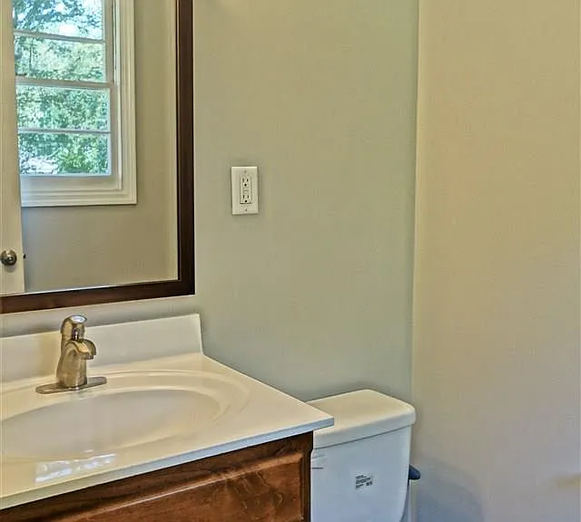 5300 Whitesburg Dr SW — Photo 10