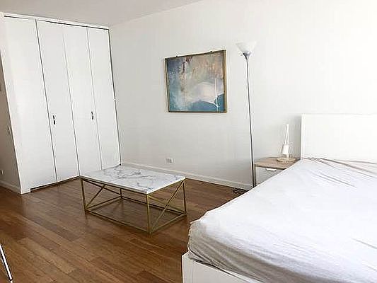 4th image of 295 Greenwich St APT 5J
