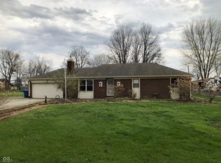 4746 W 1110 N, New Palestine, IN