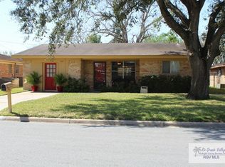 2621 E Dunkin Cir, Harlingen, TX 78550