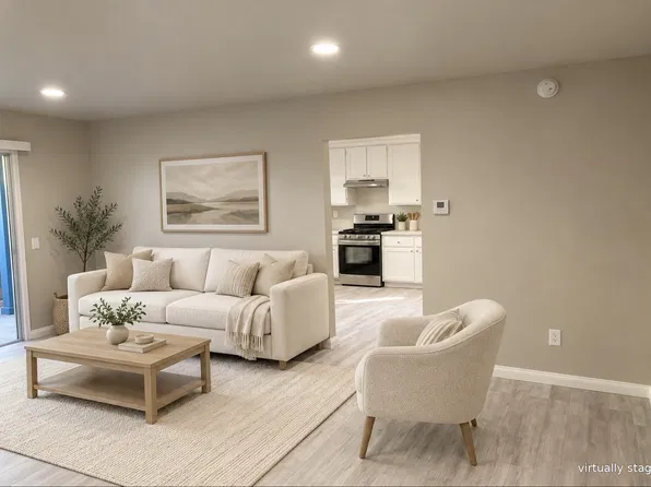 836 Valley Rd, Moorpark, CA 93021